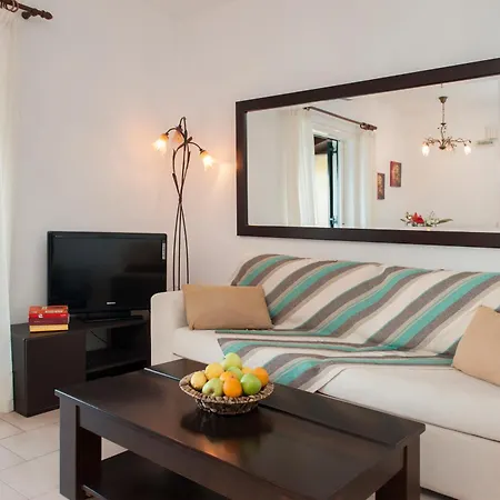 Villa Ammos *